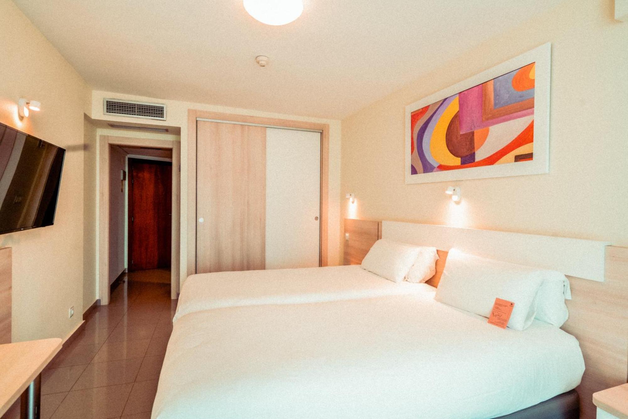 Marina - The Original Vibe Hotel