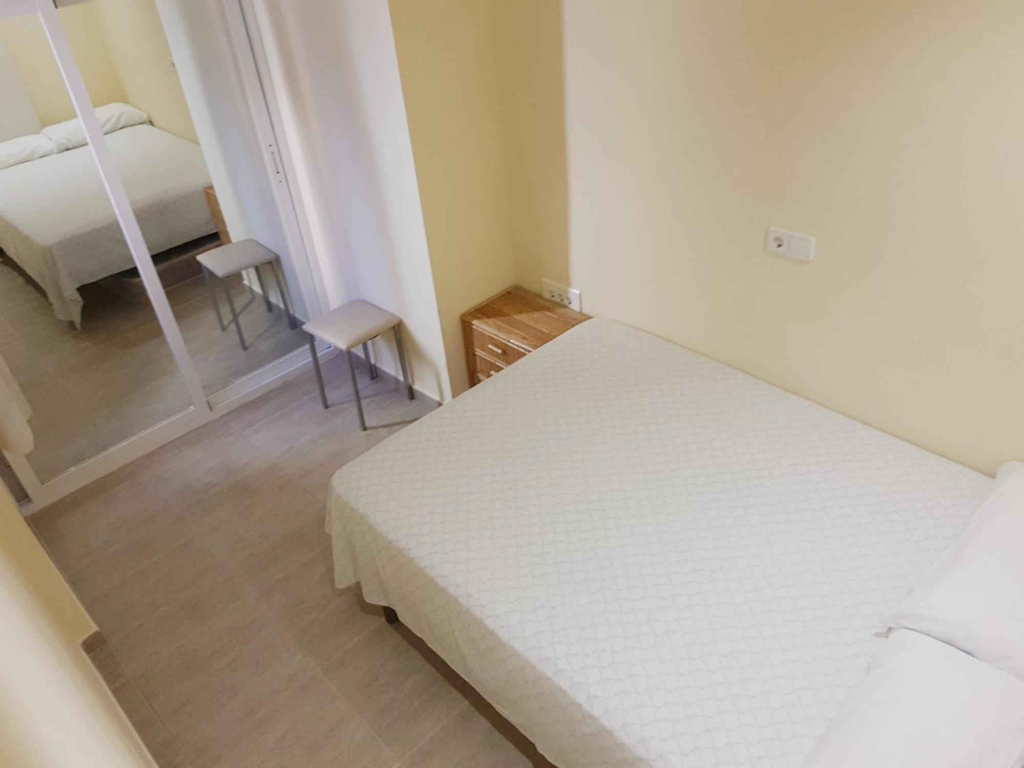Fin Semana Apts, 4a6 Pax 2ªlinea Playa, Con Aire, Piscina, Garaje * Benidorm