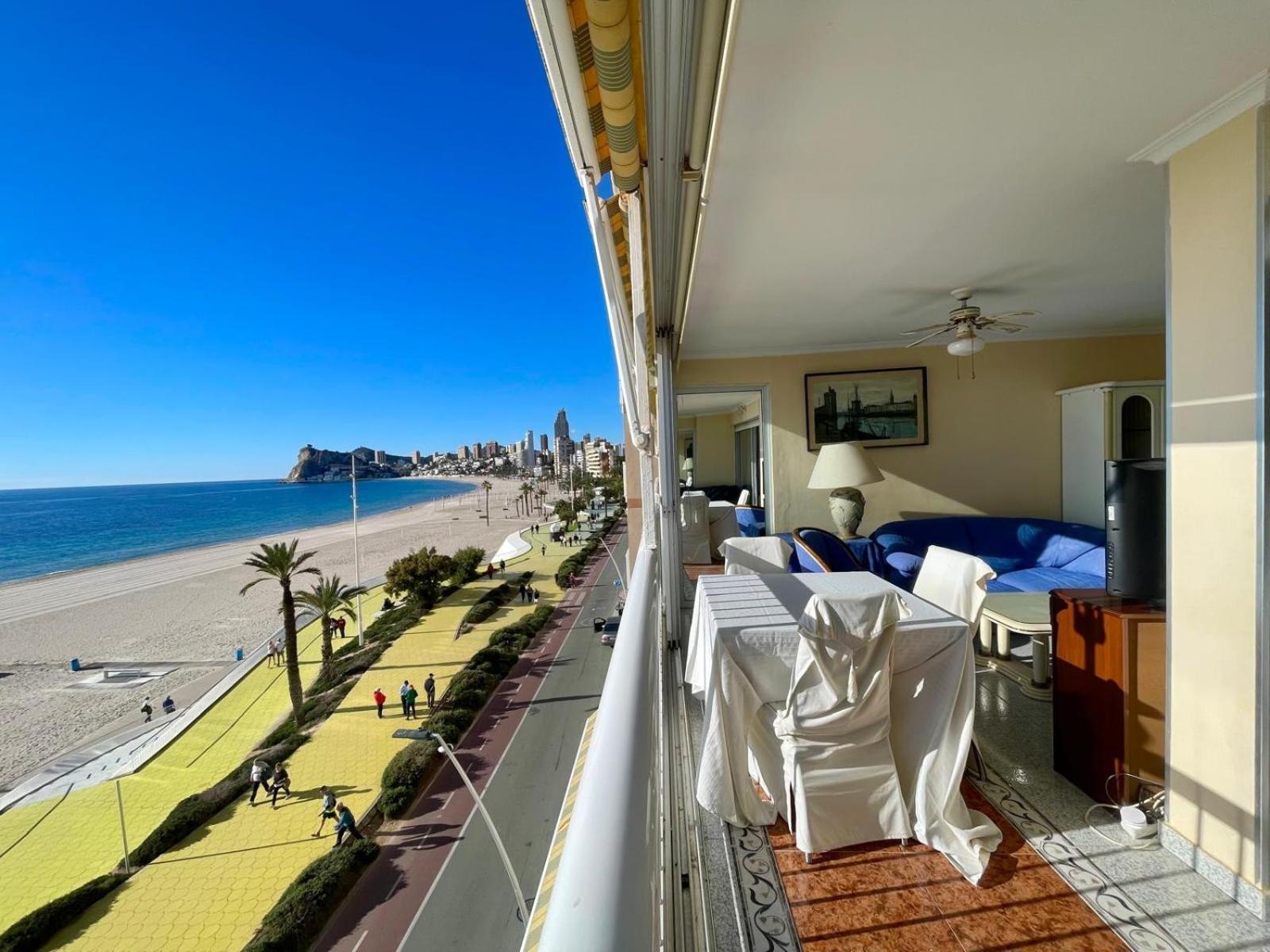 Apartamento Montesol Poniente Seafront