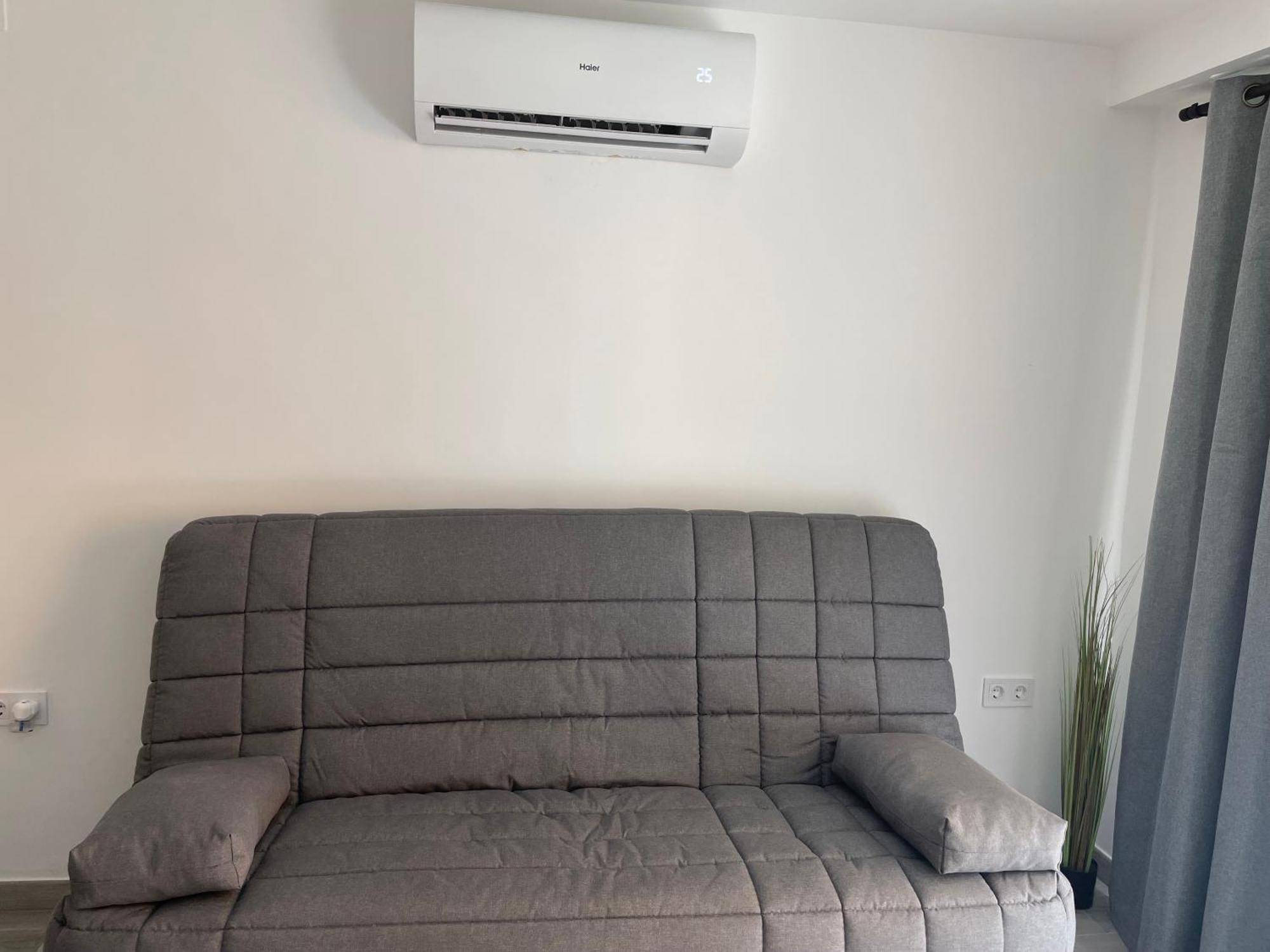 Bermudas - Turis Apartment Benidorm