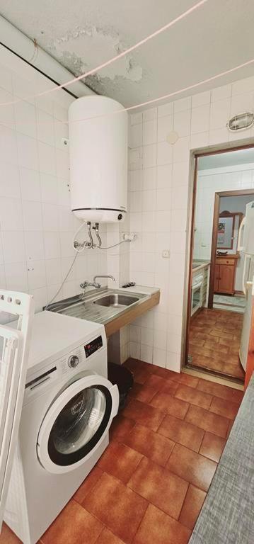 Apartment Primera Linea-apt De 2 Hab- 4-6 Pers -wifi -aire Acond- Parking Opcionable Extra *