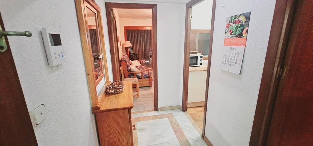 Primera Linea-apt De 2 Hab- 4-6 Pers -wifi -aire Acond- Parking Opcionable Extra *