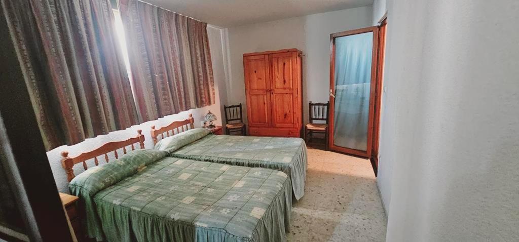 Primera Linea-apt De 2 Hab- 4-6 Pers -wifi -aire Acond- Parking Opcionable Extra Benidorm