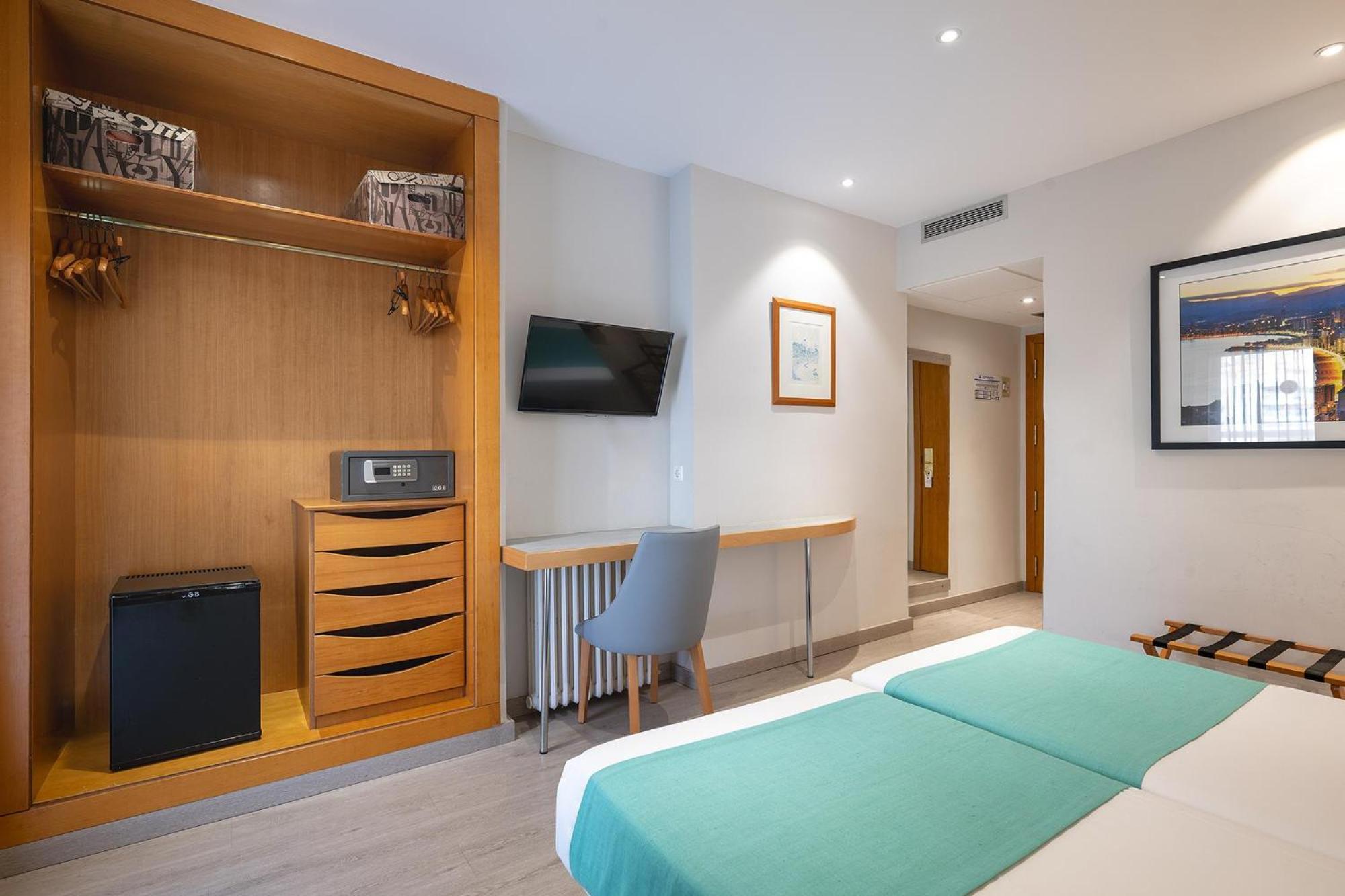 Poseidon Apartahotel Benidorm