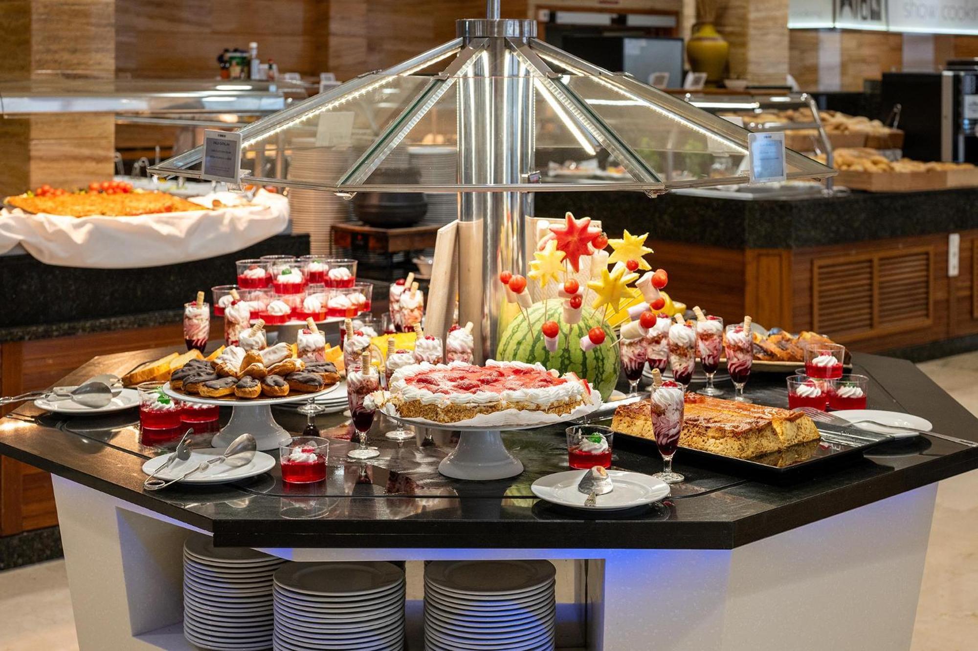 Poseidon Apartahotel 3*