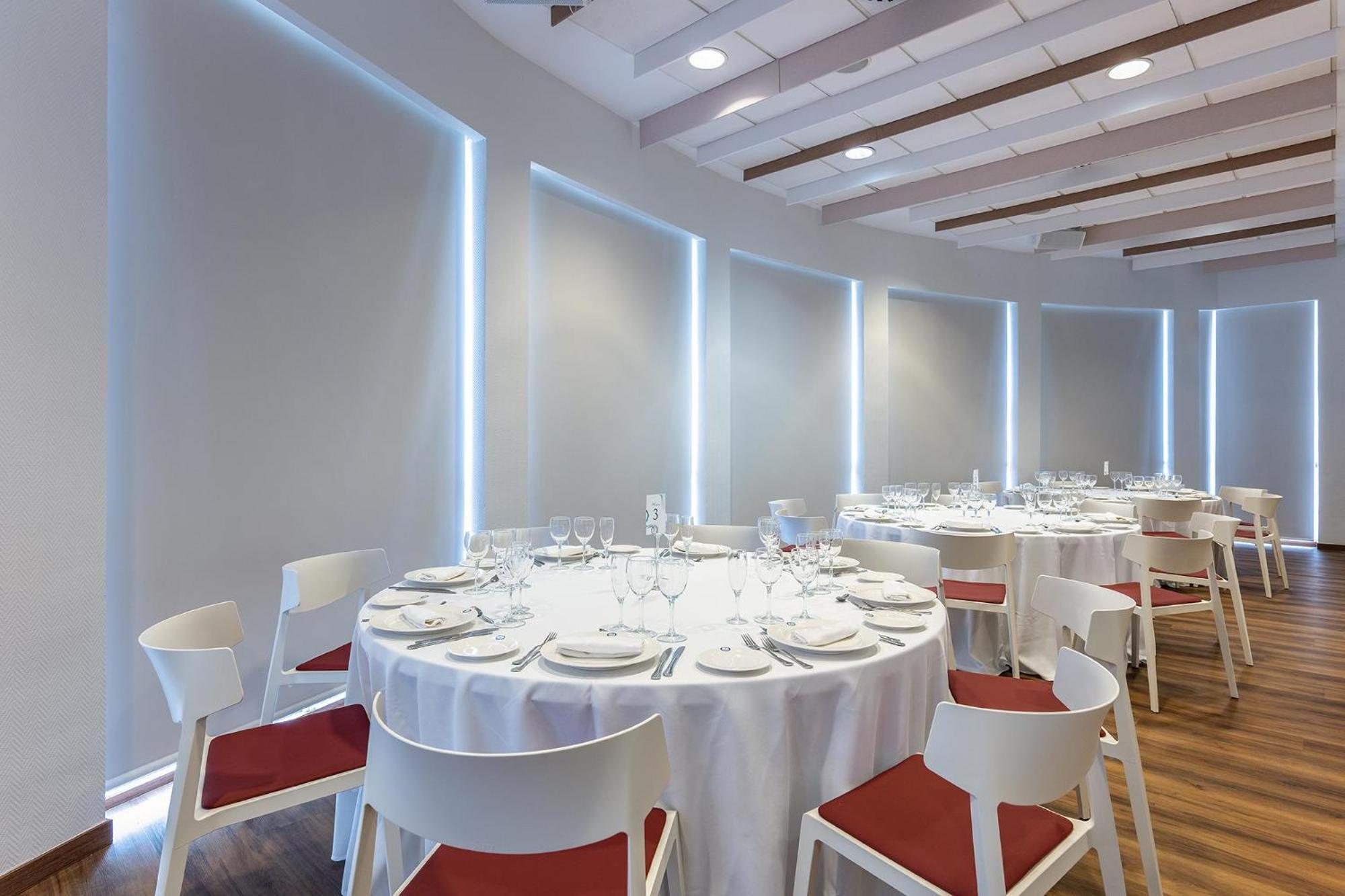 Apartahotel Poseidon 3*