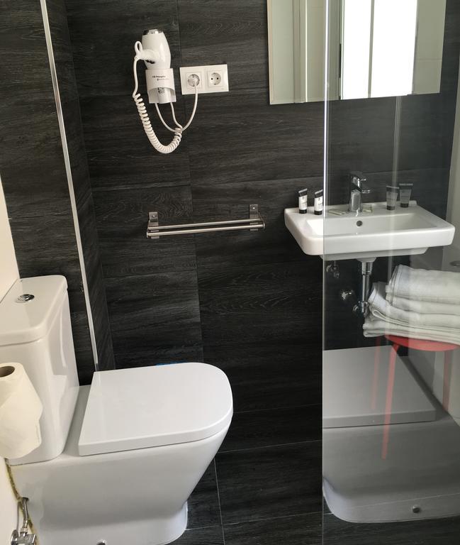 Guest house Hostal Boutique Bbb Auto Check In Benidorm