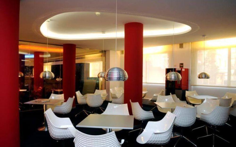 Hotel Oasis Plaza