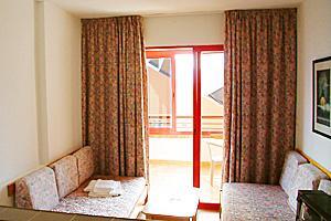 Apartment Evamar *