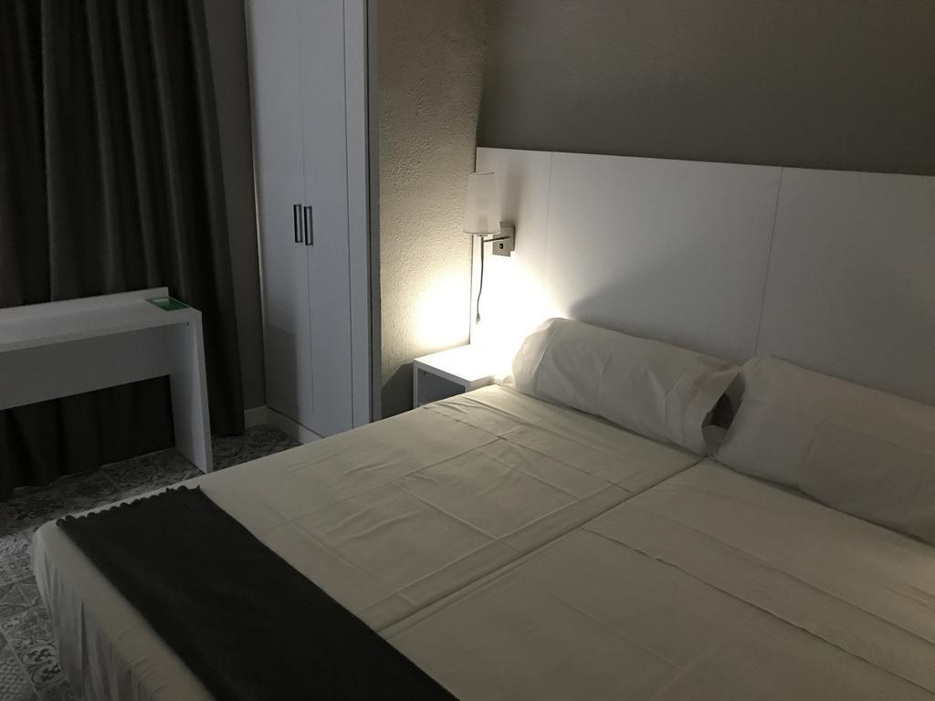 Guest house Hostal Boutique Bbb Auto Check In