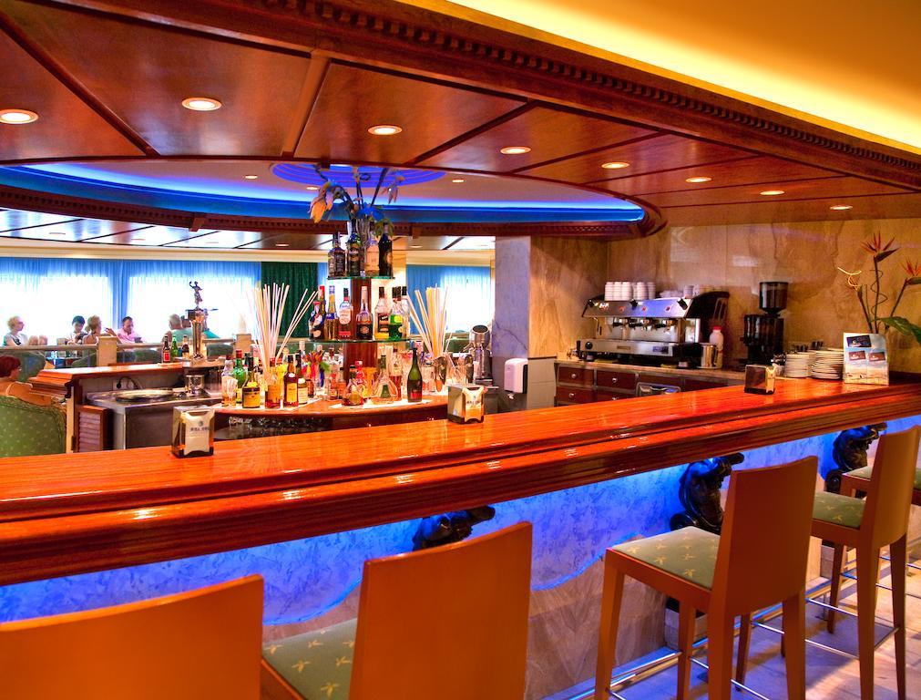 Avenida Hotel 4*