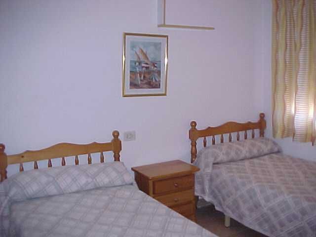 Hotel Mar Y Montana 2*