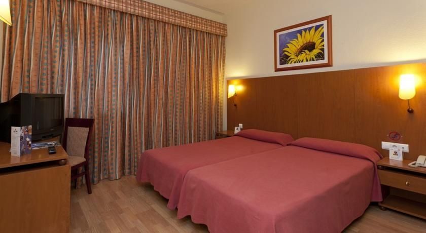 Avenida Hotel