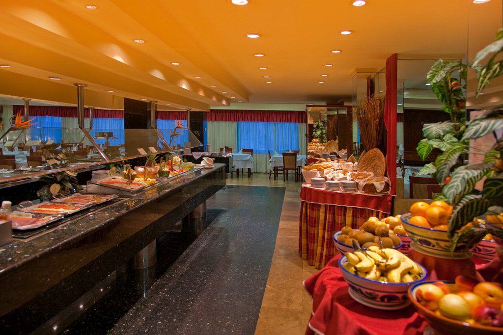 Avenida Hotel 4*