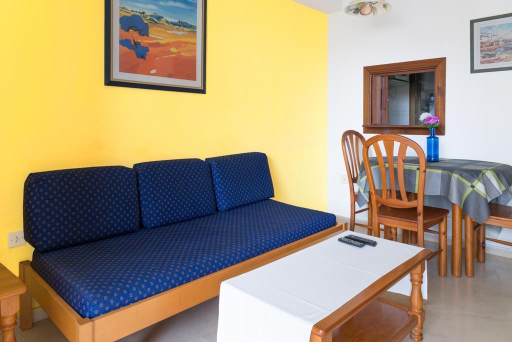 Apartment Apartamentos Gemelos 2 Y 4 By Gestaltur