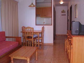 Torre Gerona Apartment *