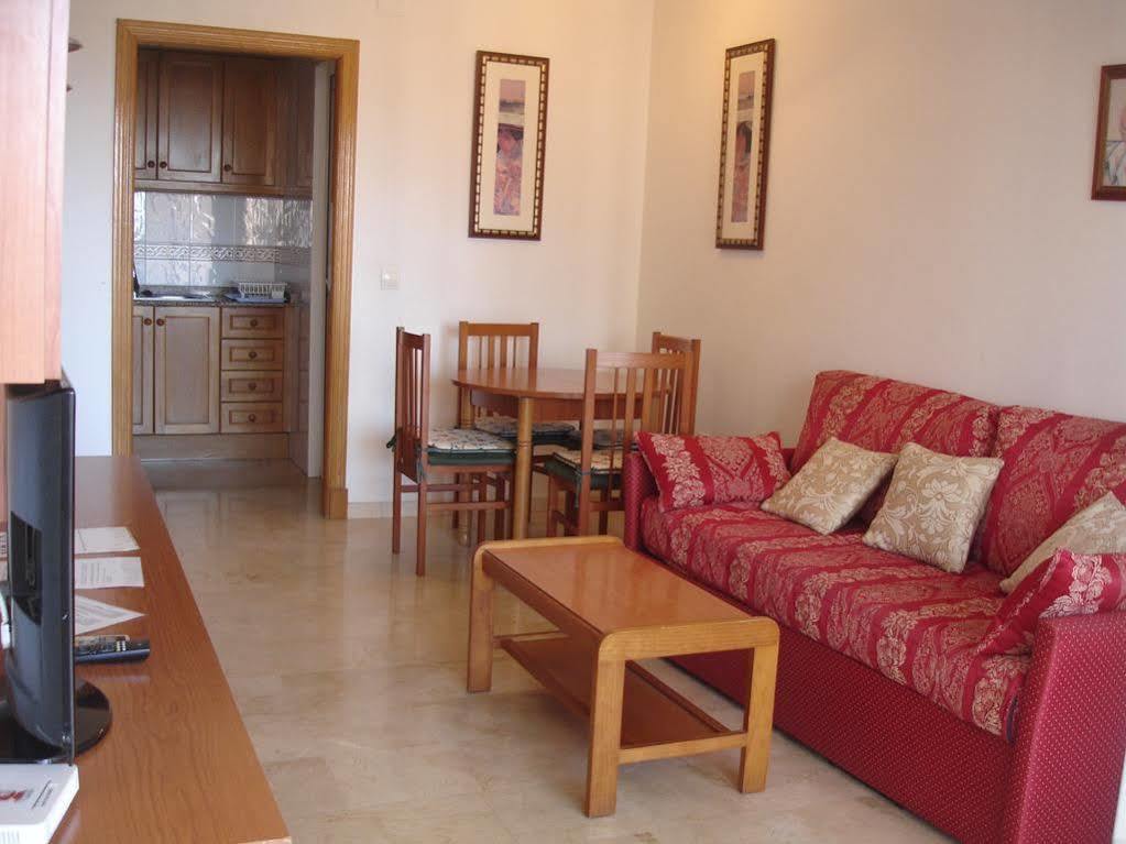 Gemelos 22 2-15-b Levante Appartement