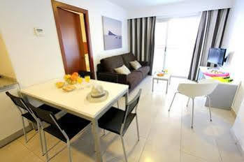 Pierre & Levante Apartment