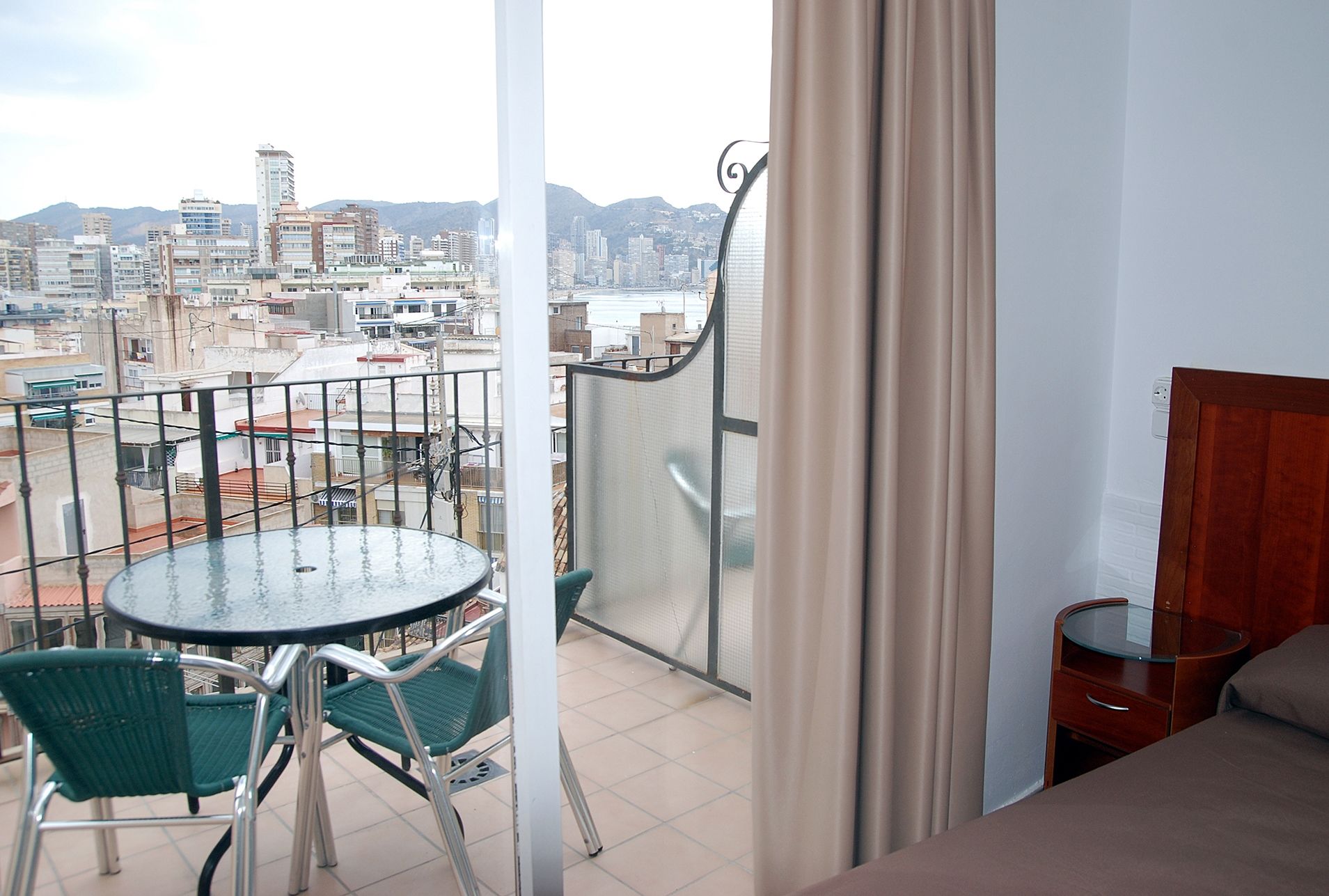 Hotel Queens - Adults Only Hotel 2*