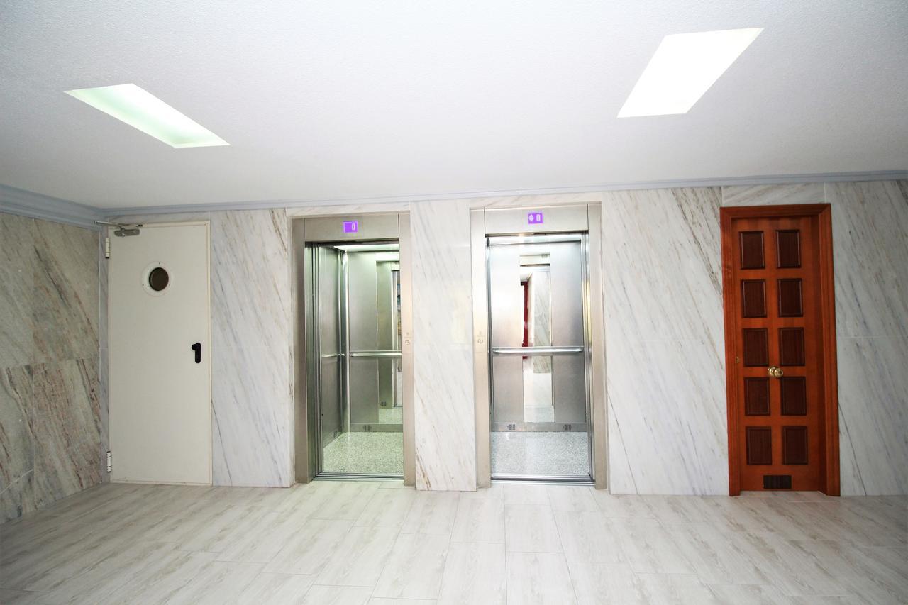 Europa Center 12-b Levante * Benidorm