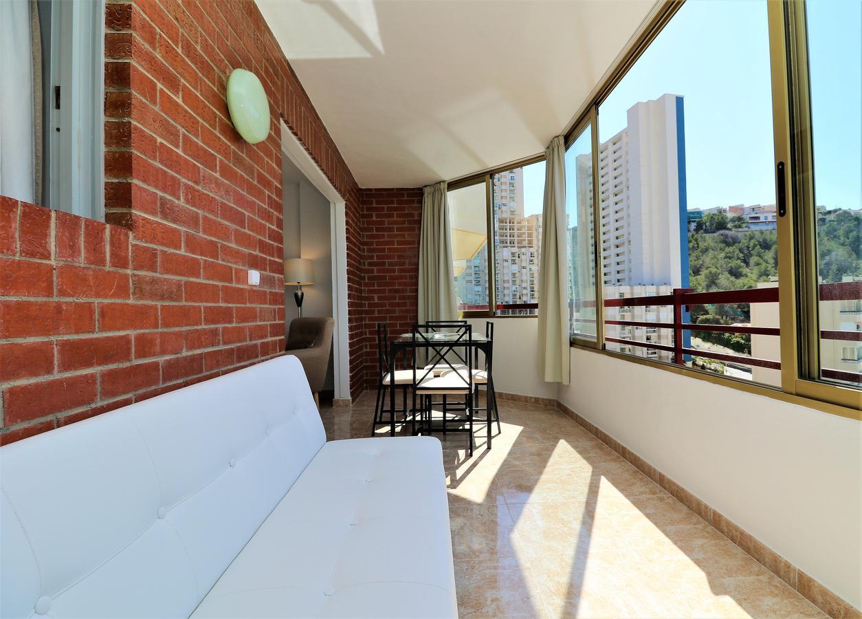 Europa Center 12-b Levante Apartment *