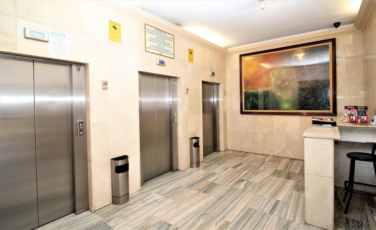 Acuarium 3-19-e Levante Benidorm