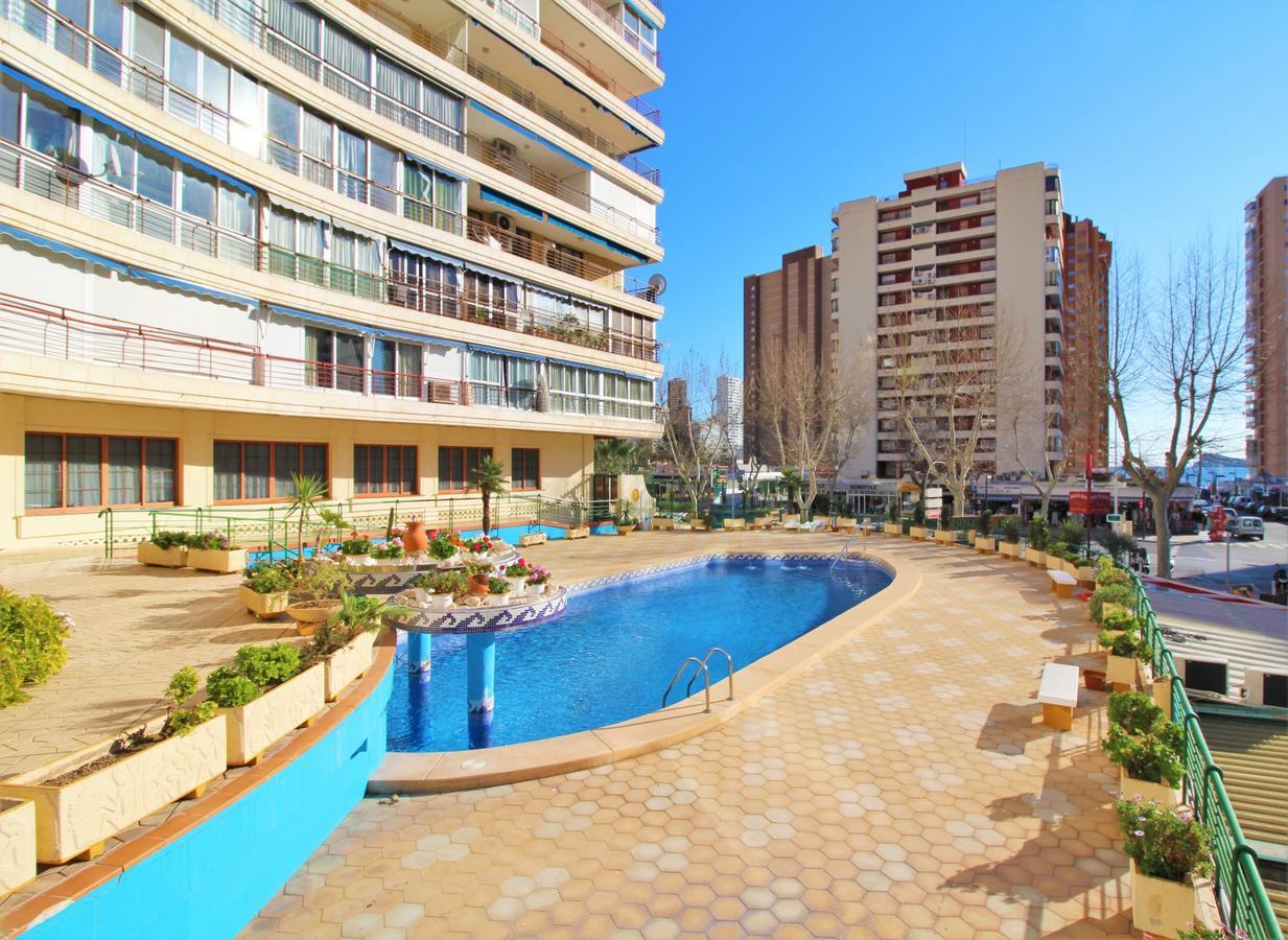 Coblanca 3-83 Apartamento