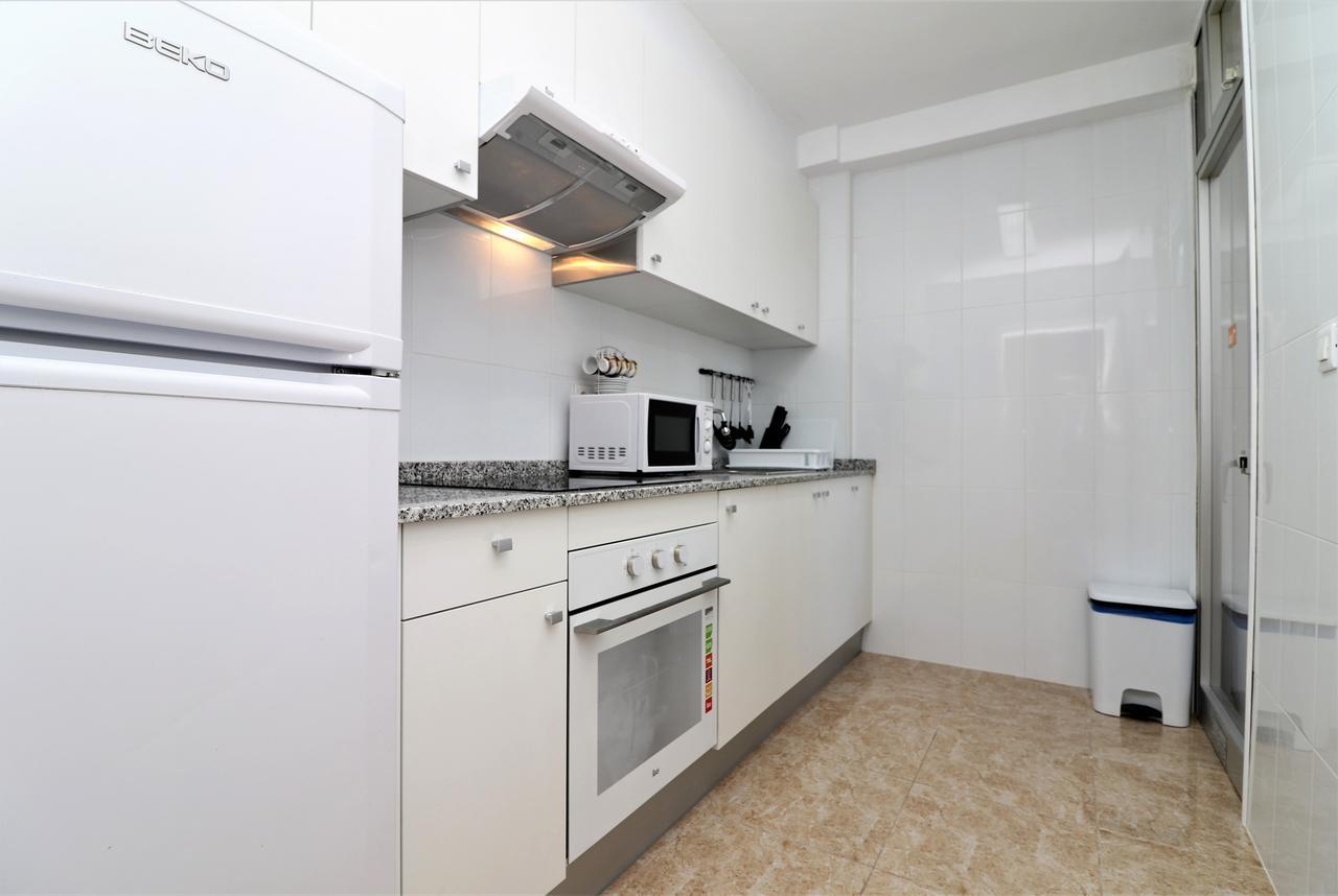 Europa Center 12-b Levante Apartment *
