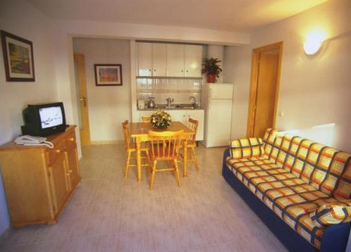 Avenida Aparthotel 2*