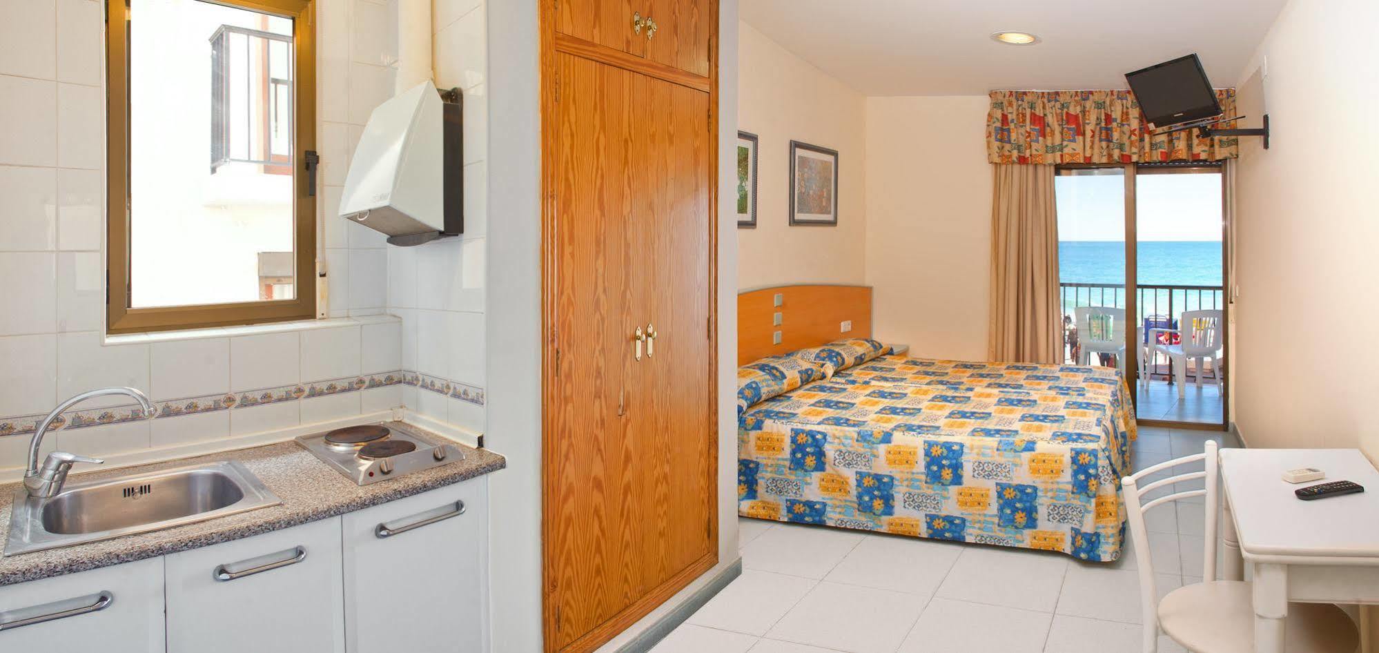 Estudios Rh Sol Apartment *