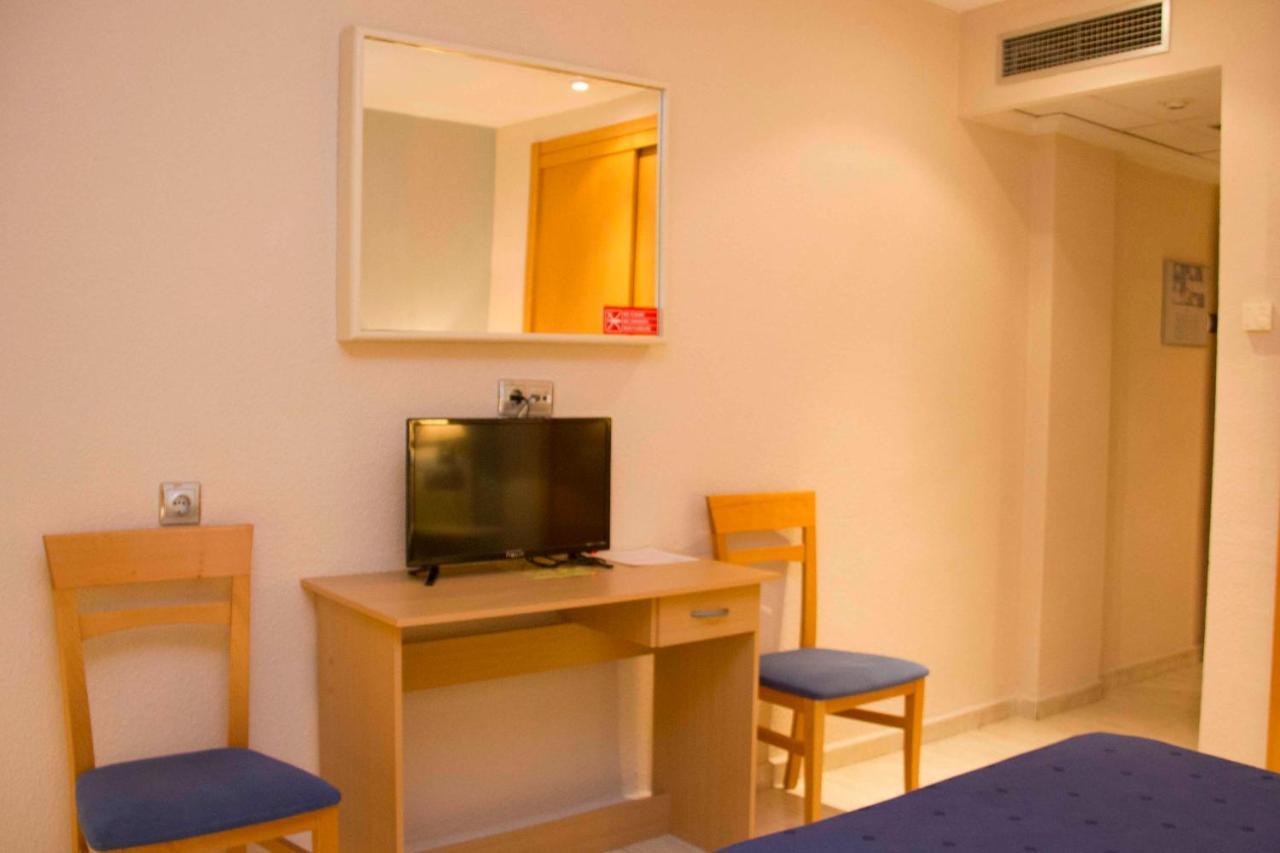 Marbella Hotel *