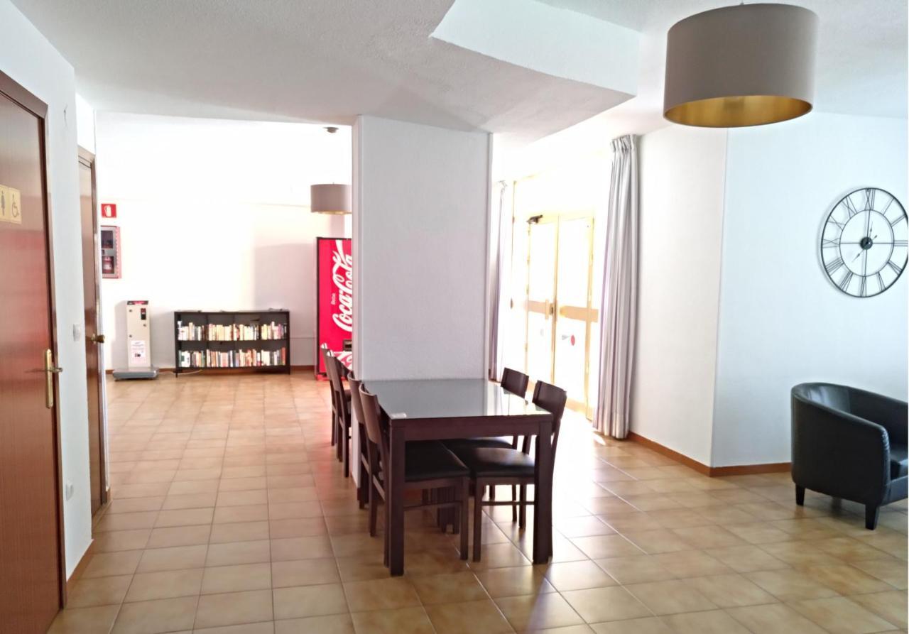 Torre Trebol Aparthotel