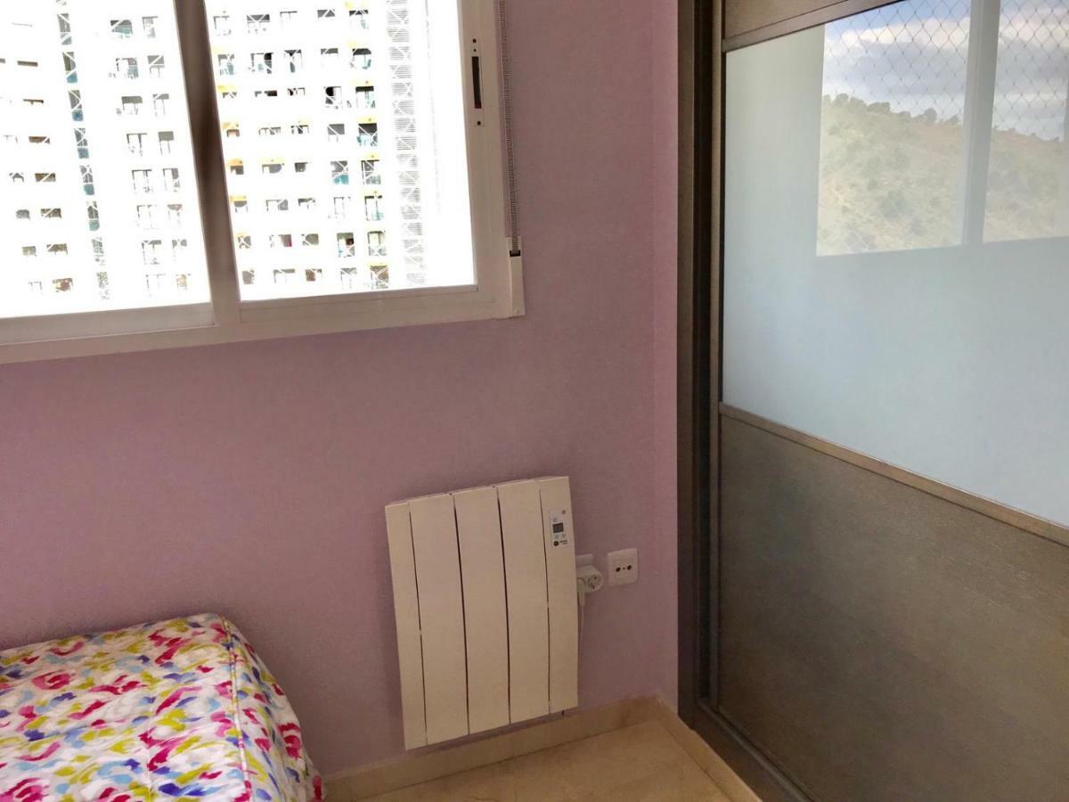 Levante Beach Calle Londres * Benidorm