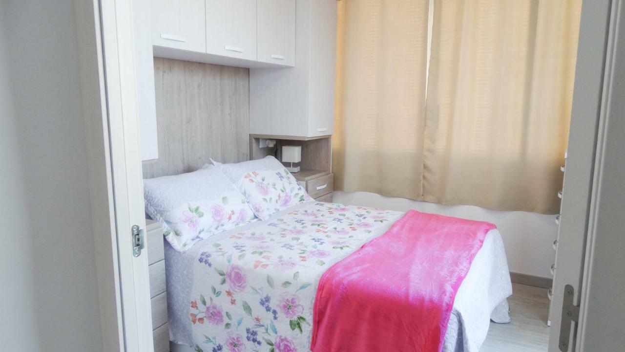 Atico Centro Almendros Trg Appartement *