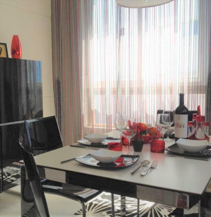 Apartment , Levante, Av Madrid Benidorm