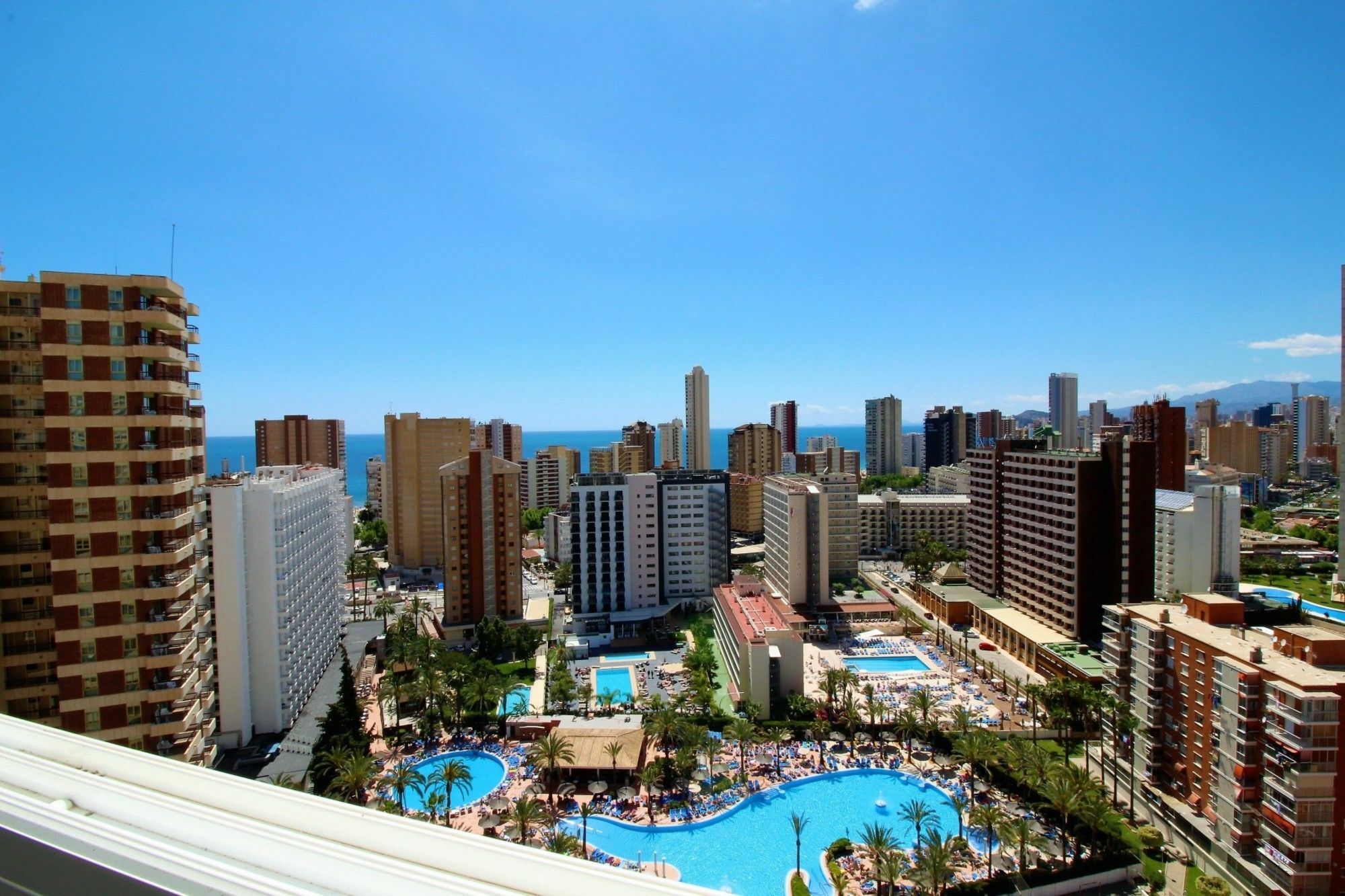 Gemelos 22 3-18-b Levante * Benidorm