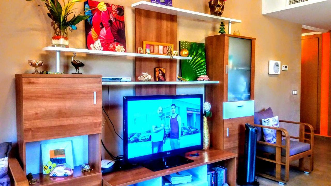 Deluxe Garden Flat Near Terra-mitica *
