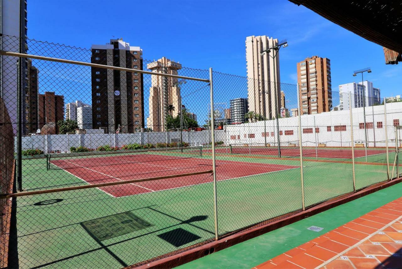 Gemelos 2 21-b Levante Beach
