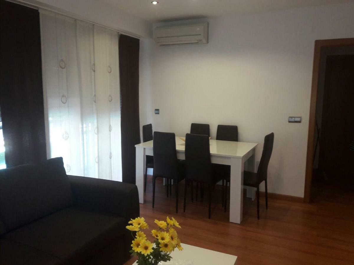 Apartamento De 100 M² En Parque De L'aiguera, Con 3 Habitación