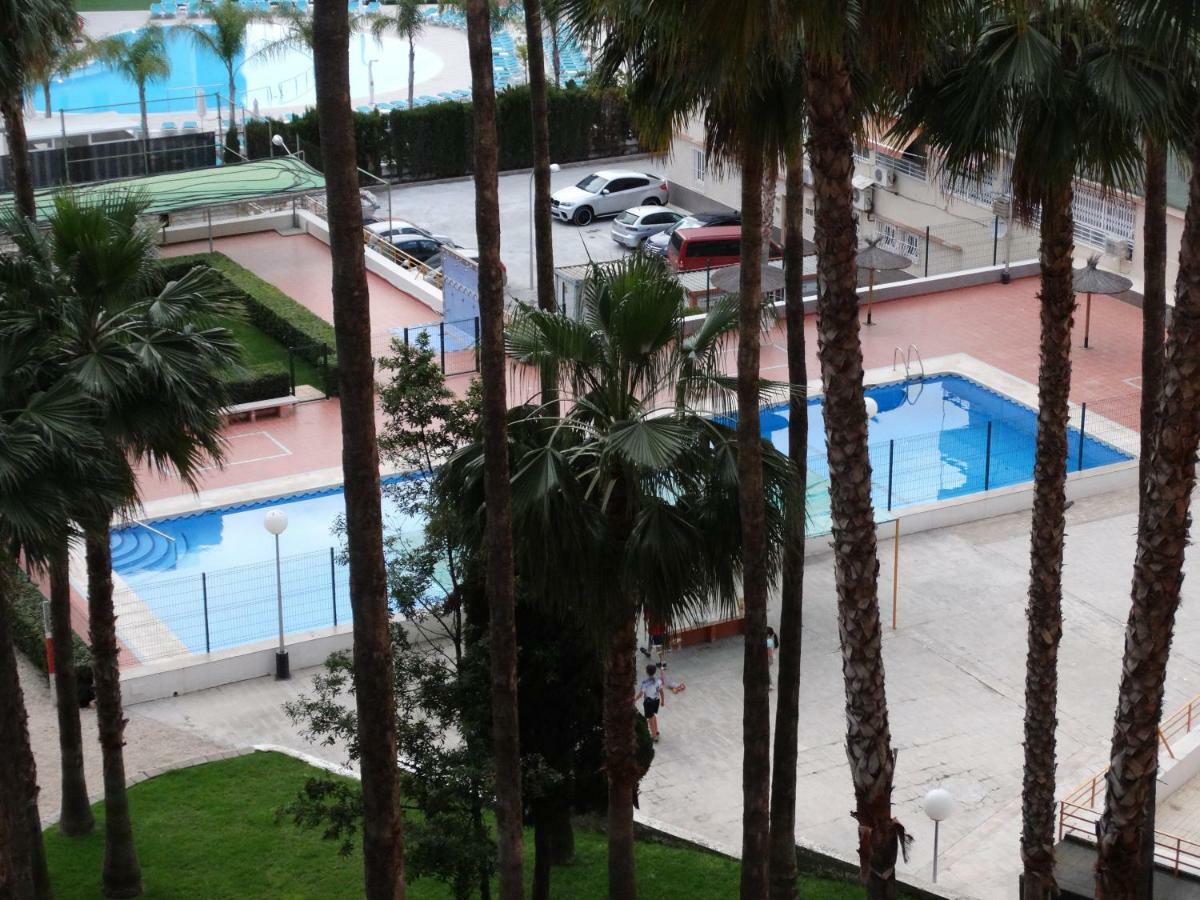 2 Bedrooms, 250m Levante Beach Benidorm