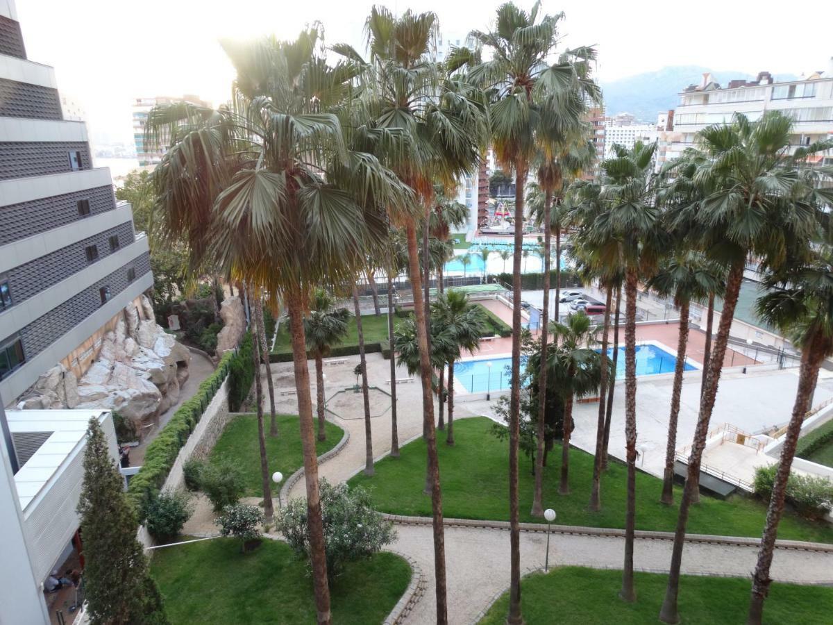 2 Bedrooms, 250m Levante Beach * Benidorm