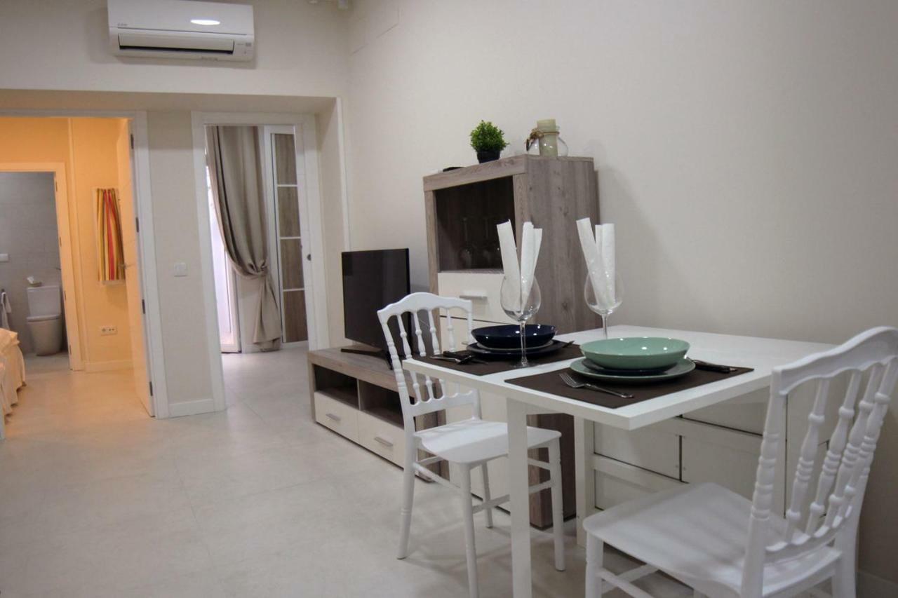 Aplus Apartamentos, Old Town Сasa de vacaciones *