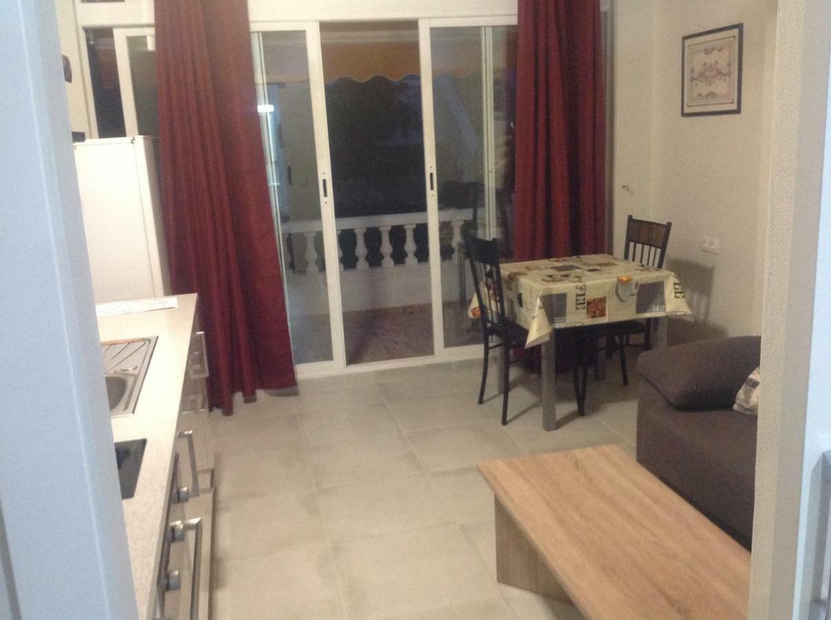 Apartment La Siesta Casa Jenni Benidorm