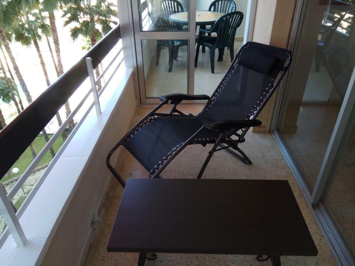 2 Bedrooms, 250m Levante Beach * Benidorm
