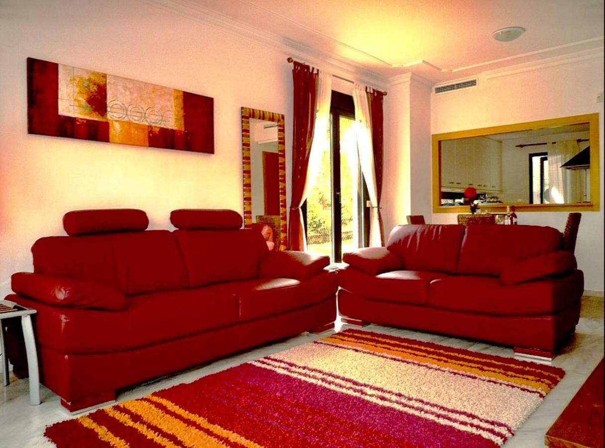 Alitana 2 Bedroom Ground Floor With Private Garden * Benidorm