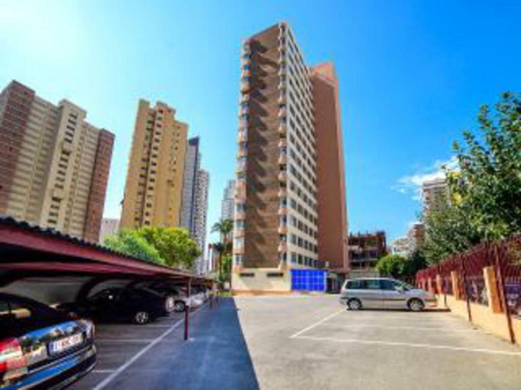 Disponible En Abril-wifi-3hab, 6 Pers, -piscina, Aire Acondi-parking Opcionable Extra * Benidorm