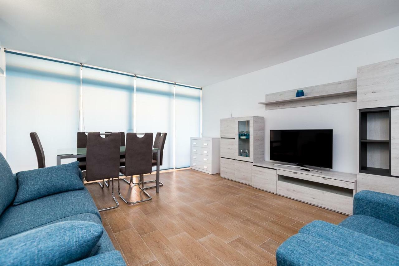 Las Palmeras 10a Apartment
