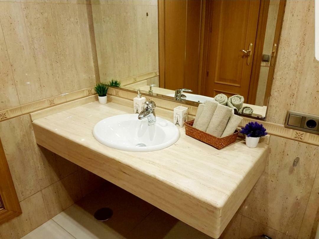 Apartamento Piso Pleno Centro, A 4 Minutos De La Playa *