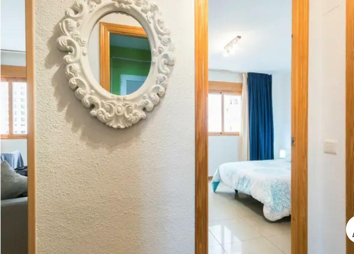 En El Centro A Un Minuto De La Playa Apartamento