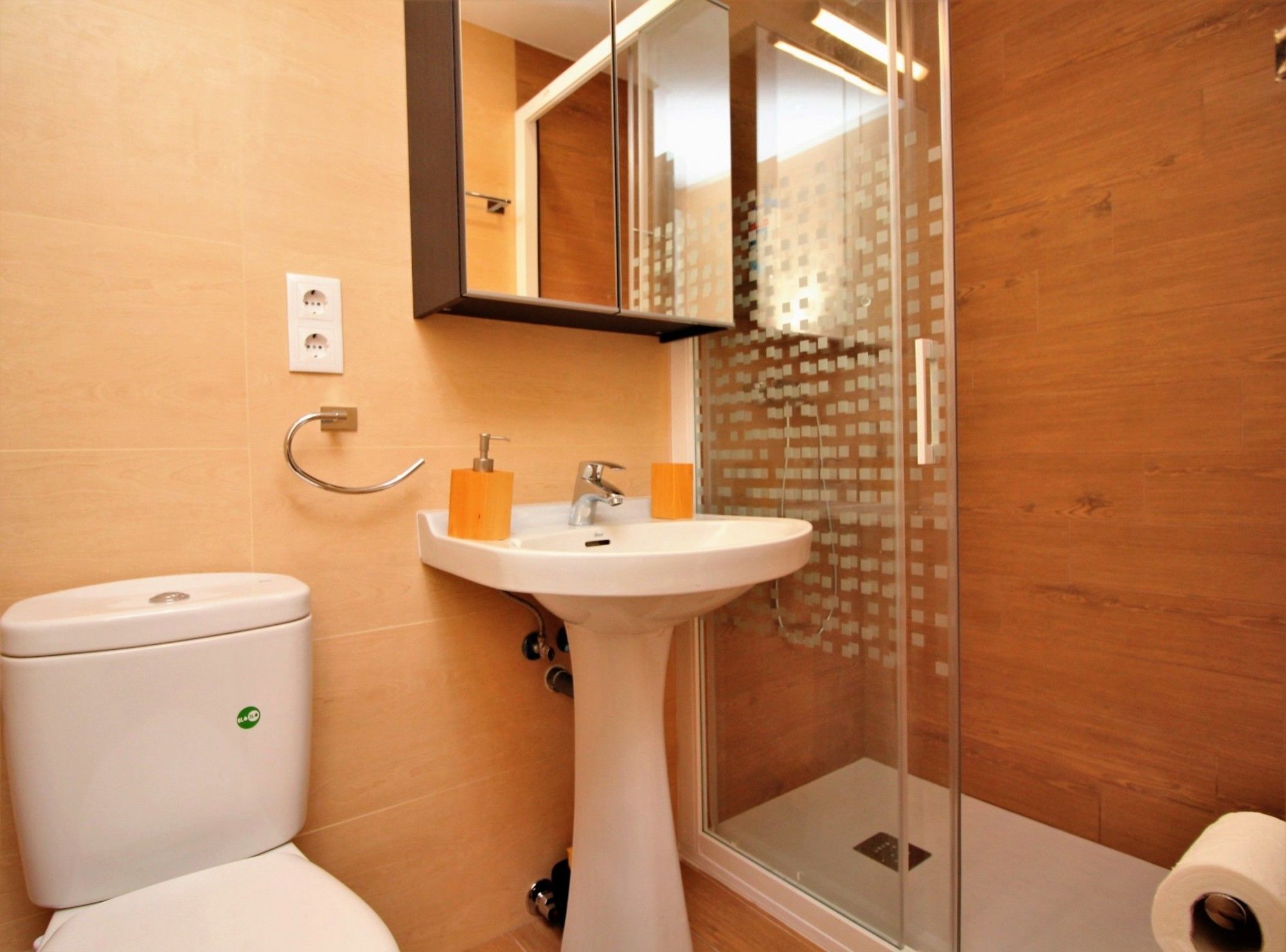 Apartment Ranchos 22 *